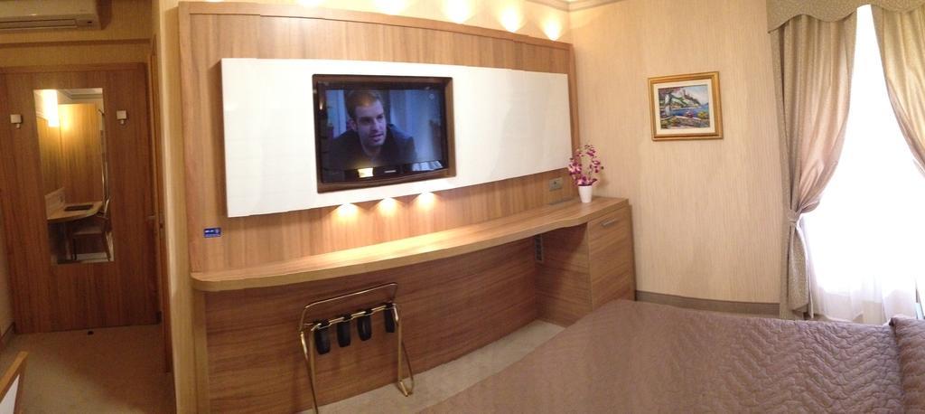 Hotel Vela D'Oro Dependence Бардолино Экстерьер фото